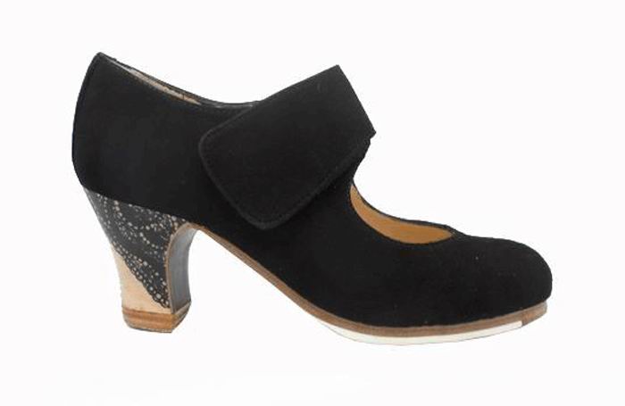 Velcro. Custom Begoña Cervera Flamenco Shoes